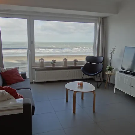 Apartment Rembrandt 301 With Beautiful Sea View