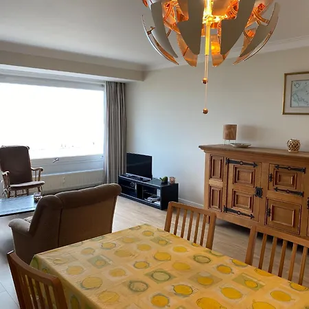 Rembrandt 301 With Beautiful Sea View *